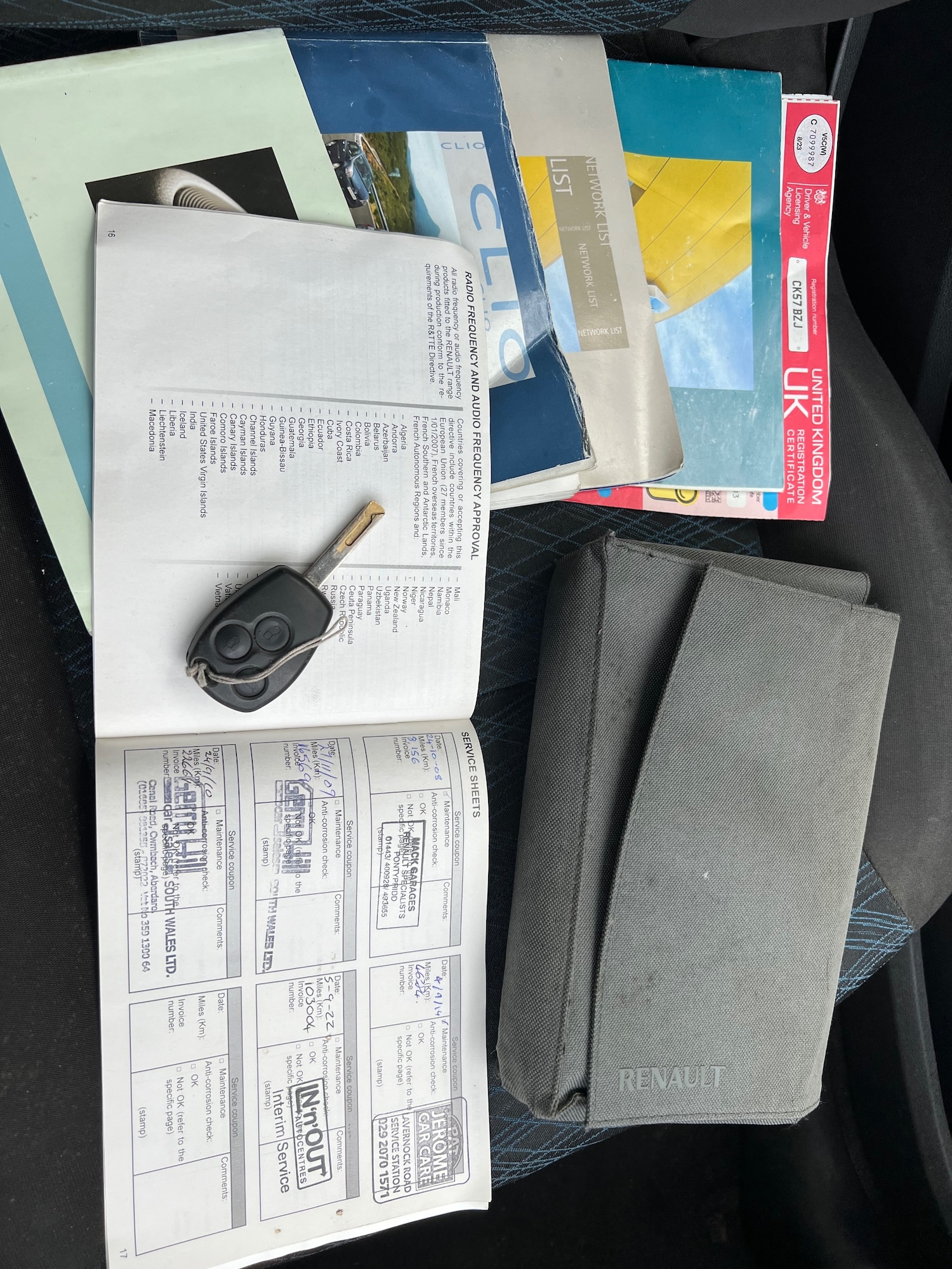 Used Renault Clio 2007 for sale - 76402937: Photo 11