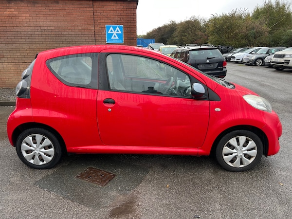 Used Citroen C1 2011 for sale - 76205454: Photo 2