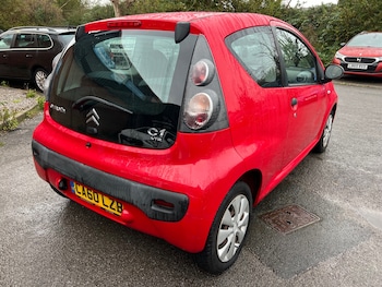 Used Citroen C1 2011 for sale - 76205454: Photo 3