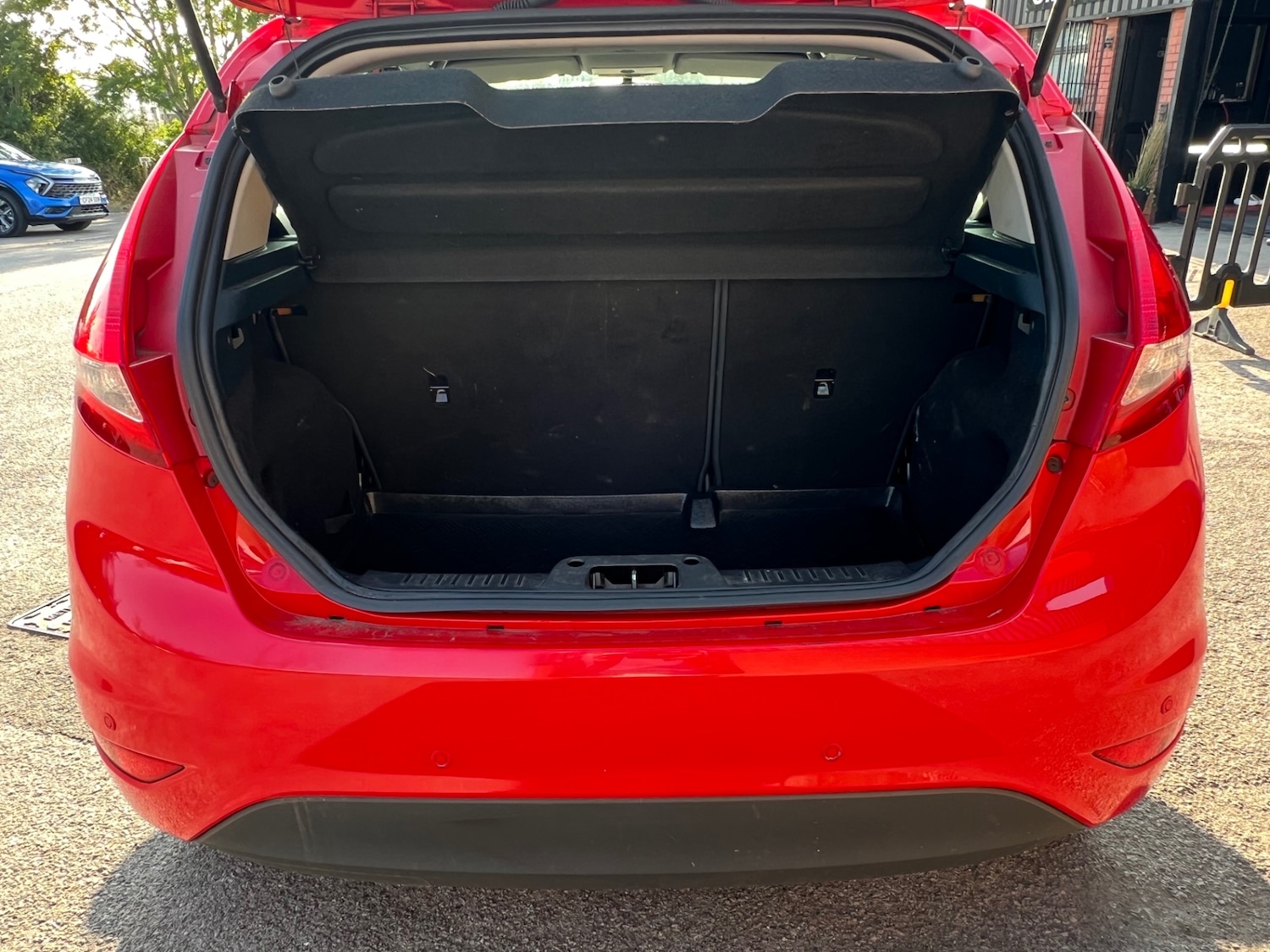 Vehicle 14