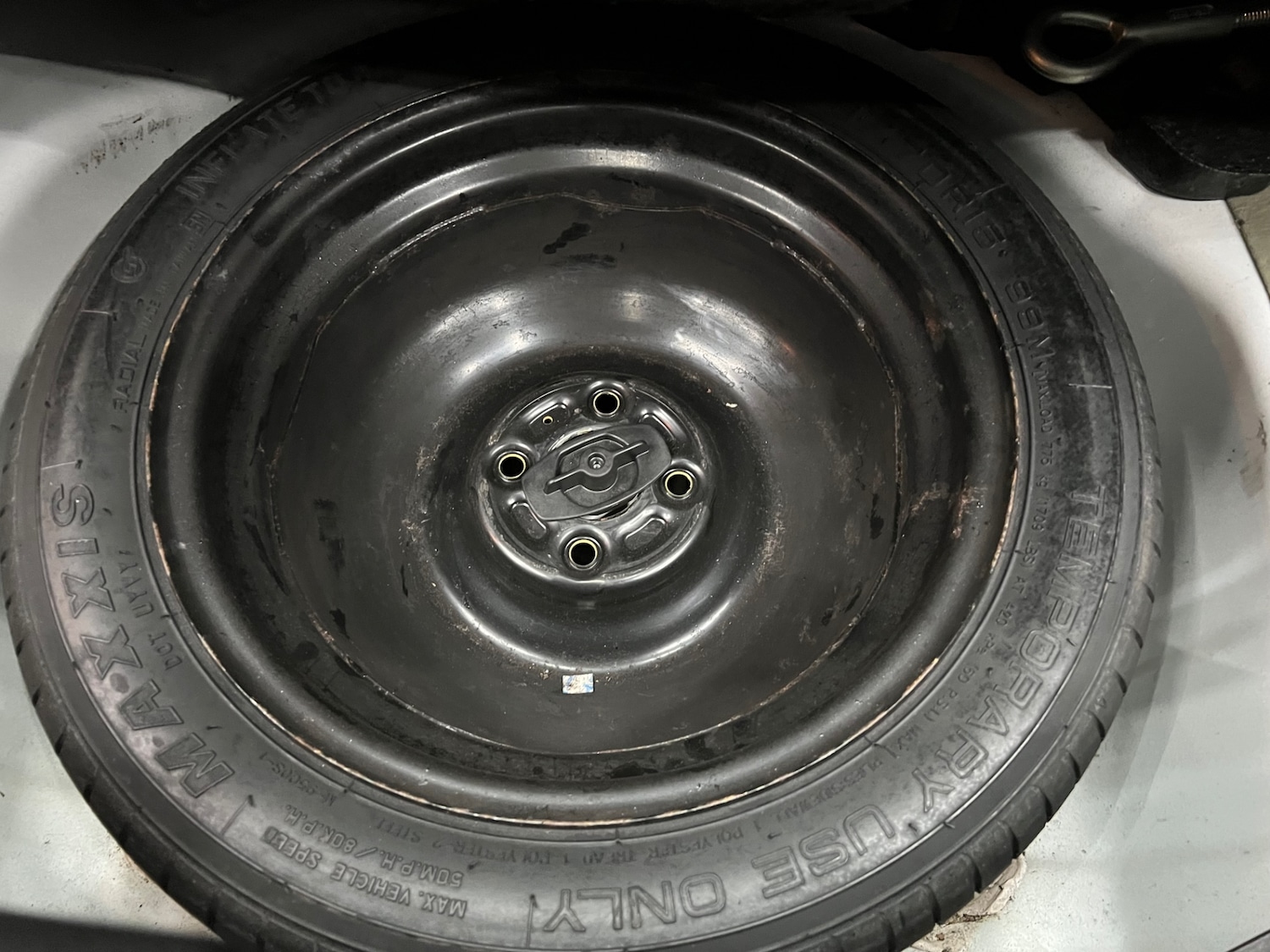 Used Suzuki Swift 2015 for sale - 77271111: Photo 18