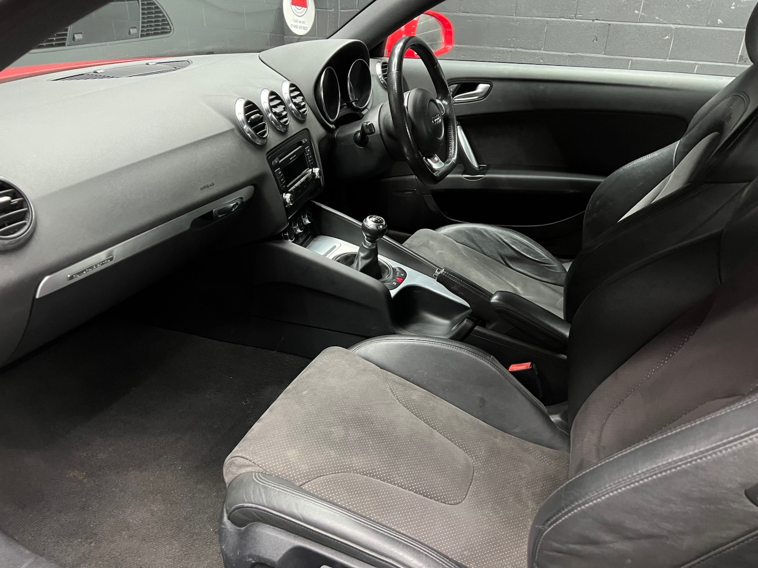 Used Audi TT 2010 for sale - 77391776: Photo 10