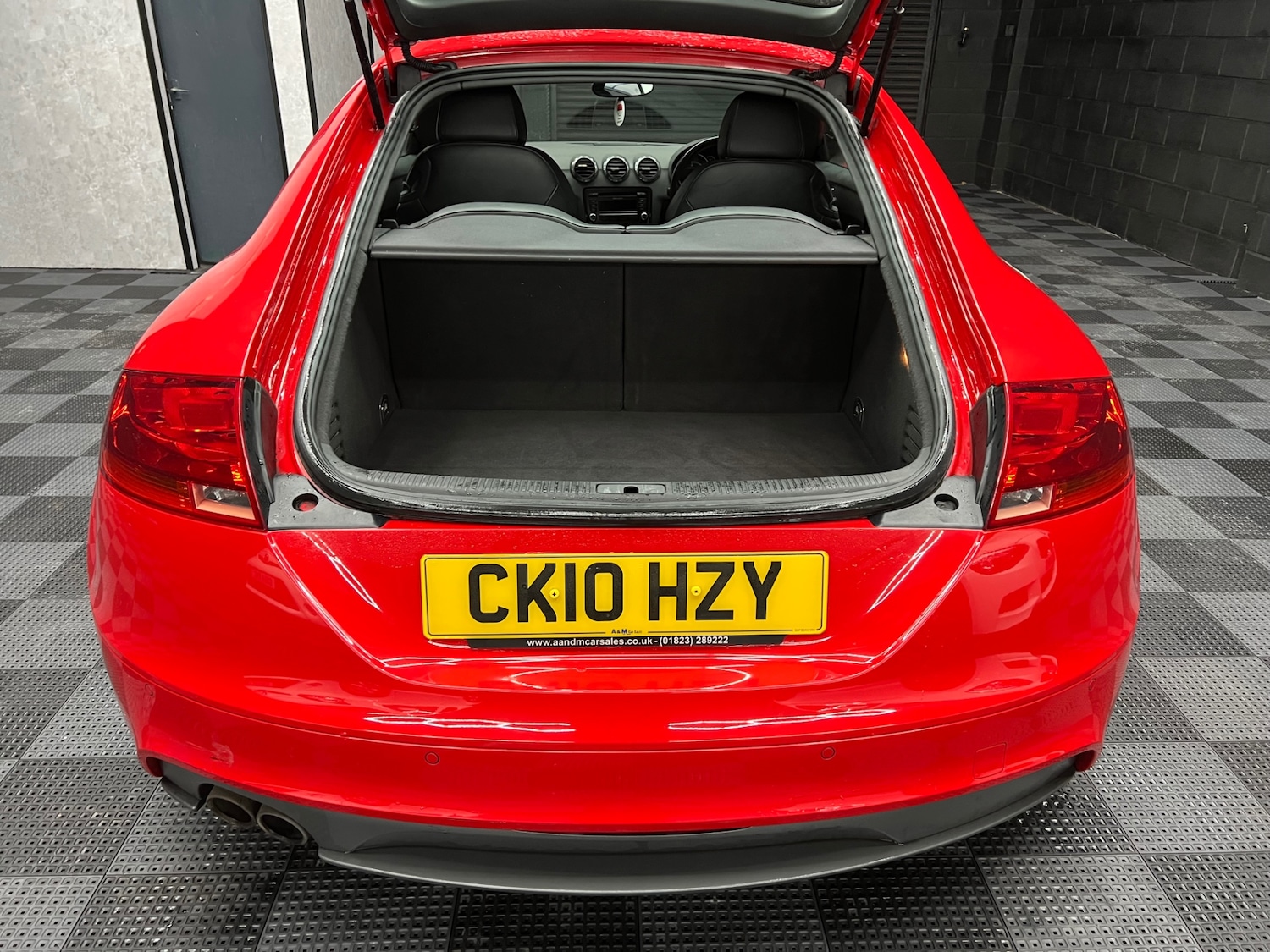 Used Audi TT 2010 for sale - 77391776: Photo 14