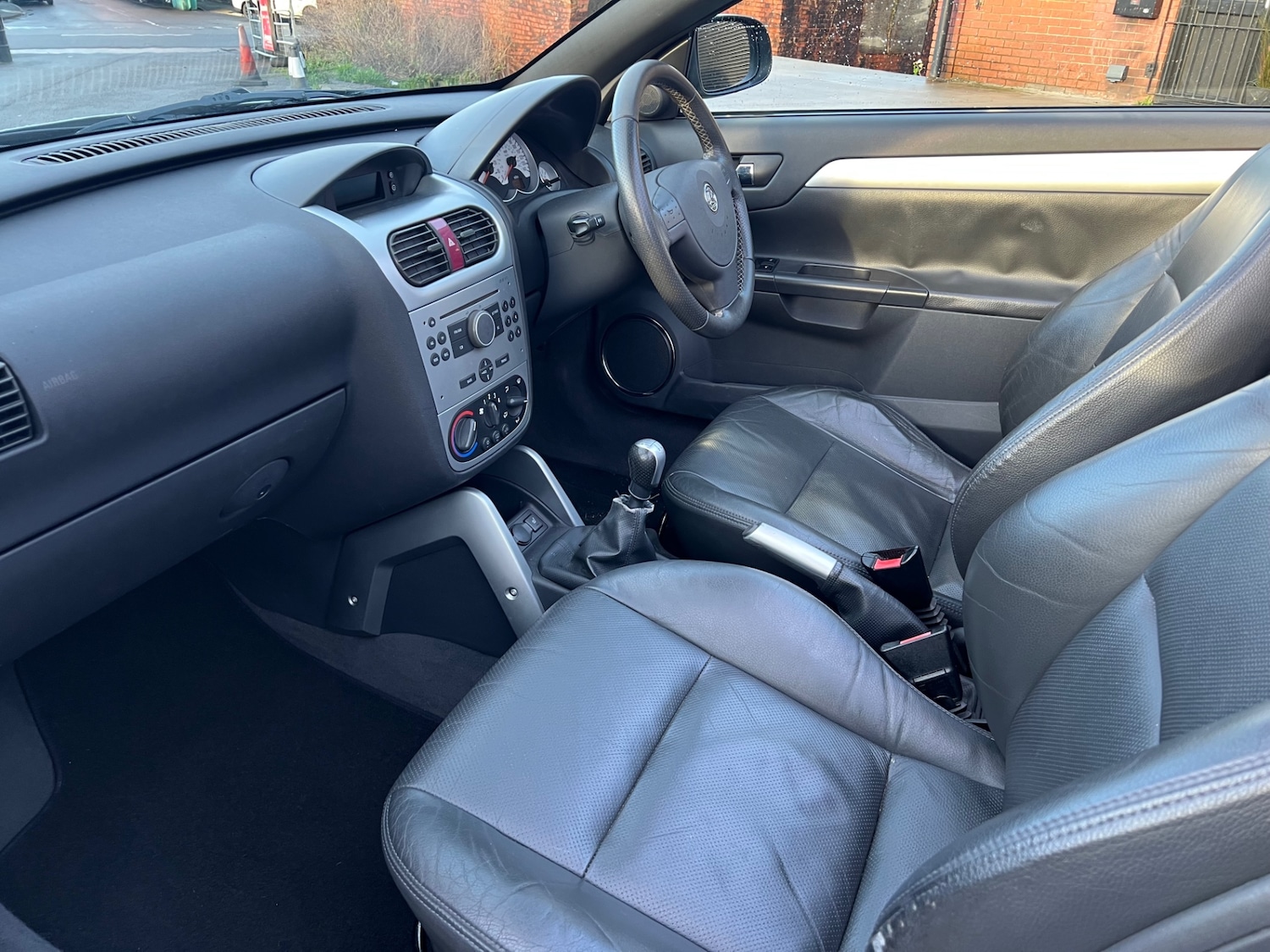 Used Vauxhall Tigra 2007 for sale - 77022985: Photo 13