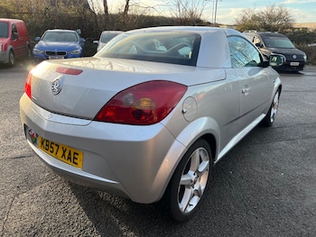 Used Vauxhall Tigra 2007 for sale - 77022985: Photo
