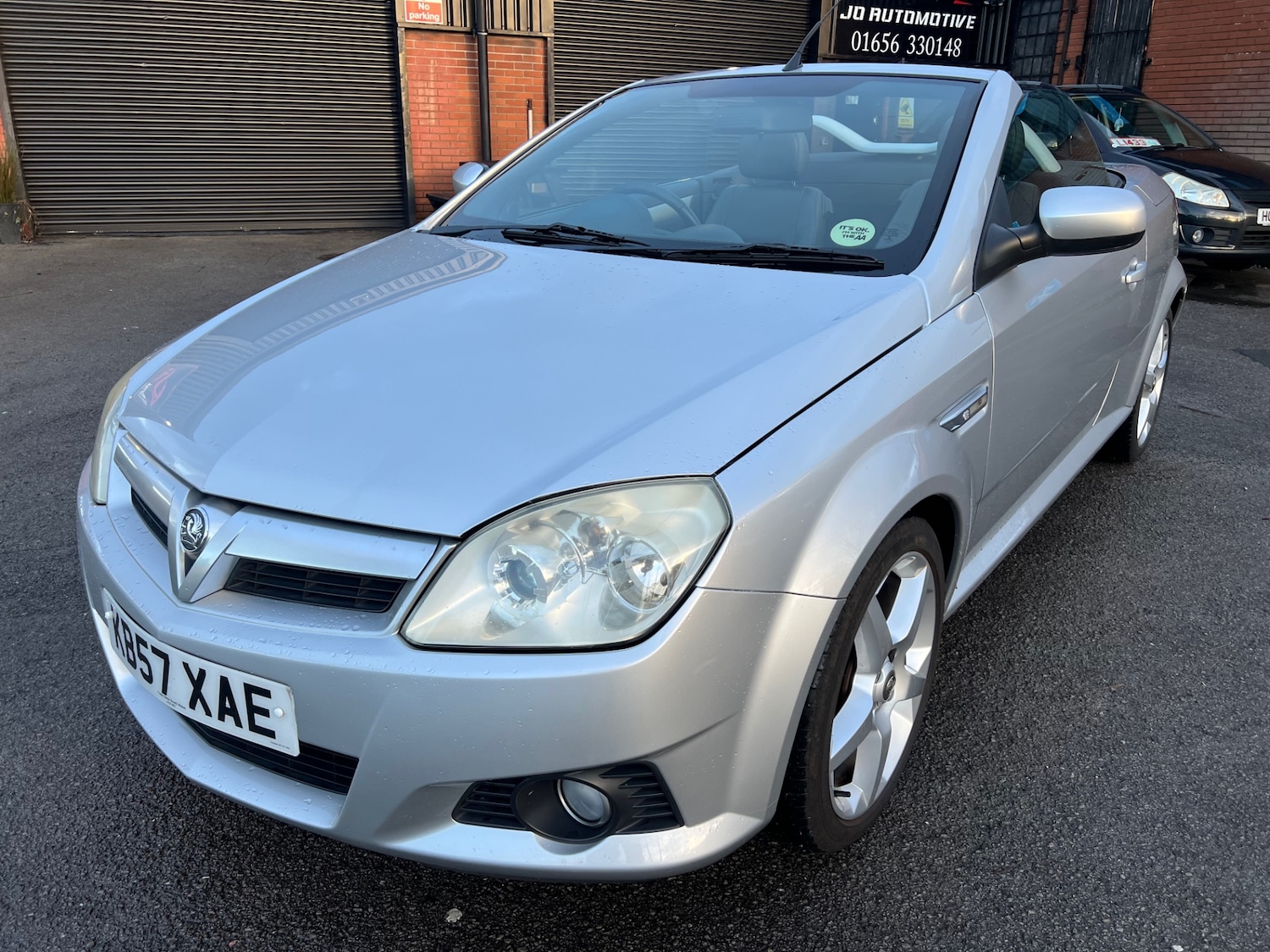 Used Vauxhall Tigra 2007 for sale - 77022985: Photo 9