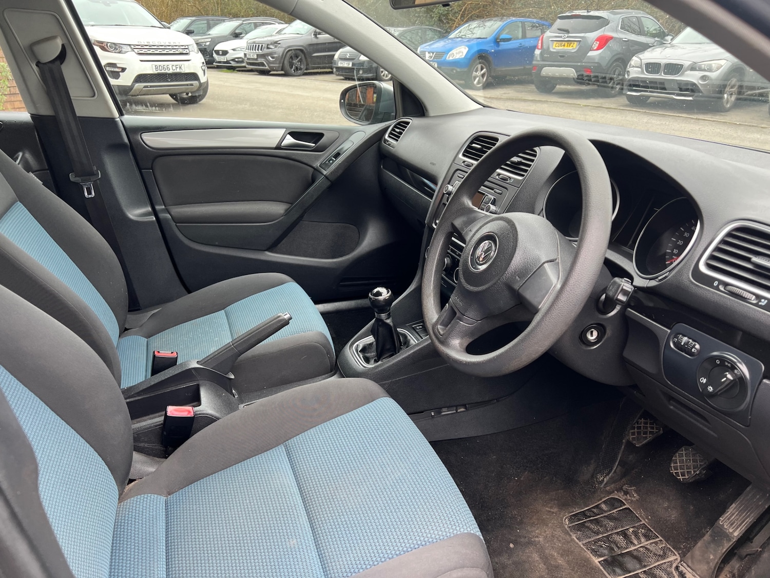 Used Volkswagen Golf 2011 for sale - 77815120: Photo 9