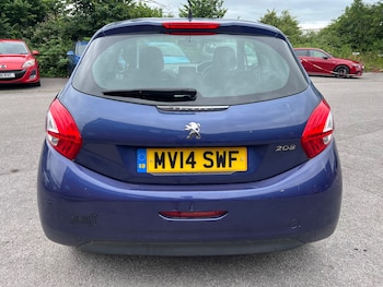 Used Peugeot 208 2014 for sale - 78951665: Photo