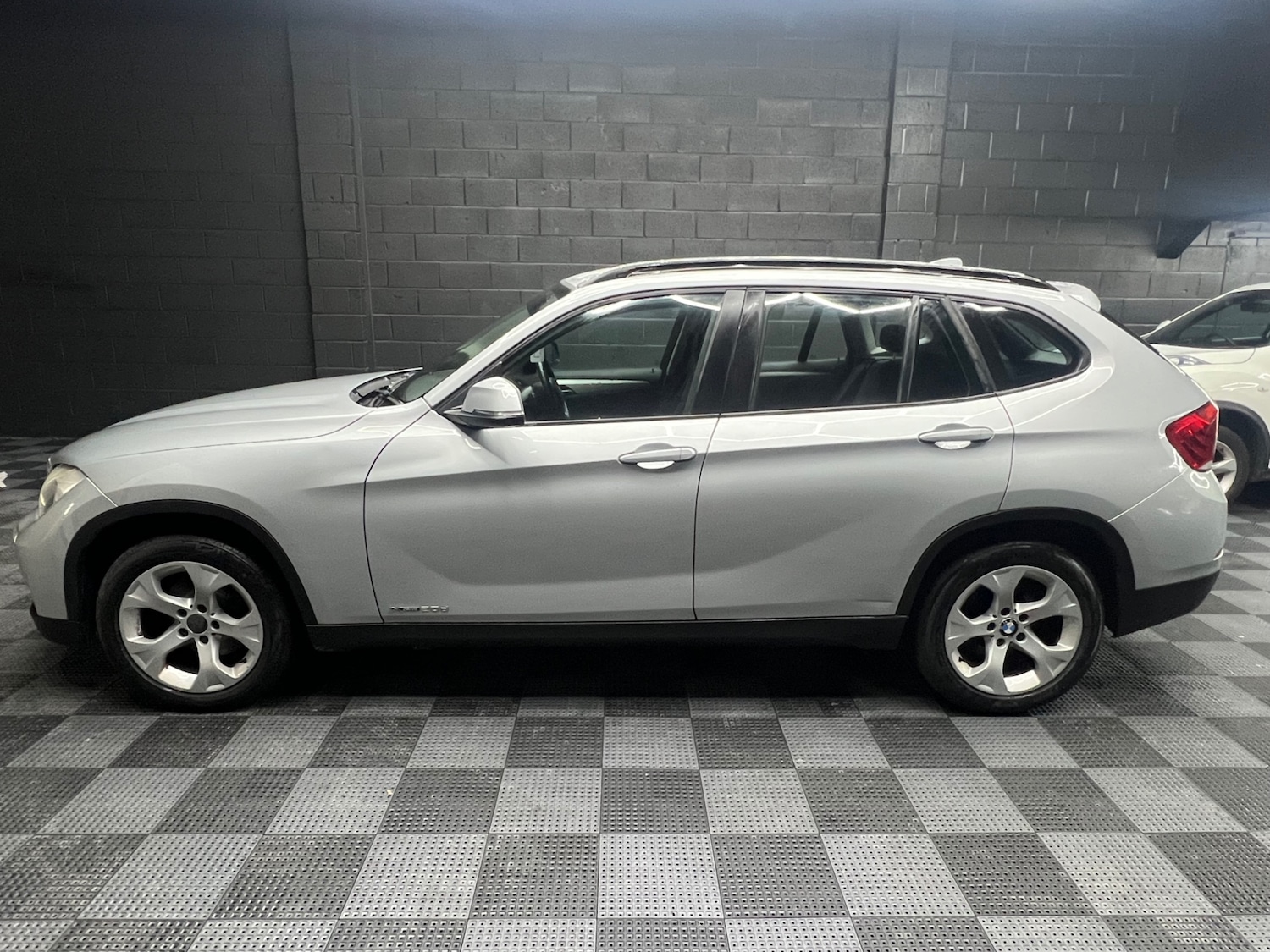 Used BMW X1 2013 for sale - 77233983: Photo 6