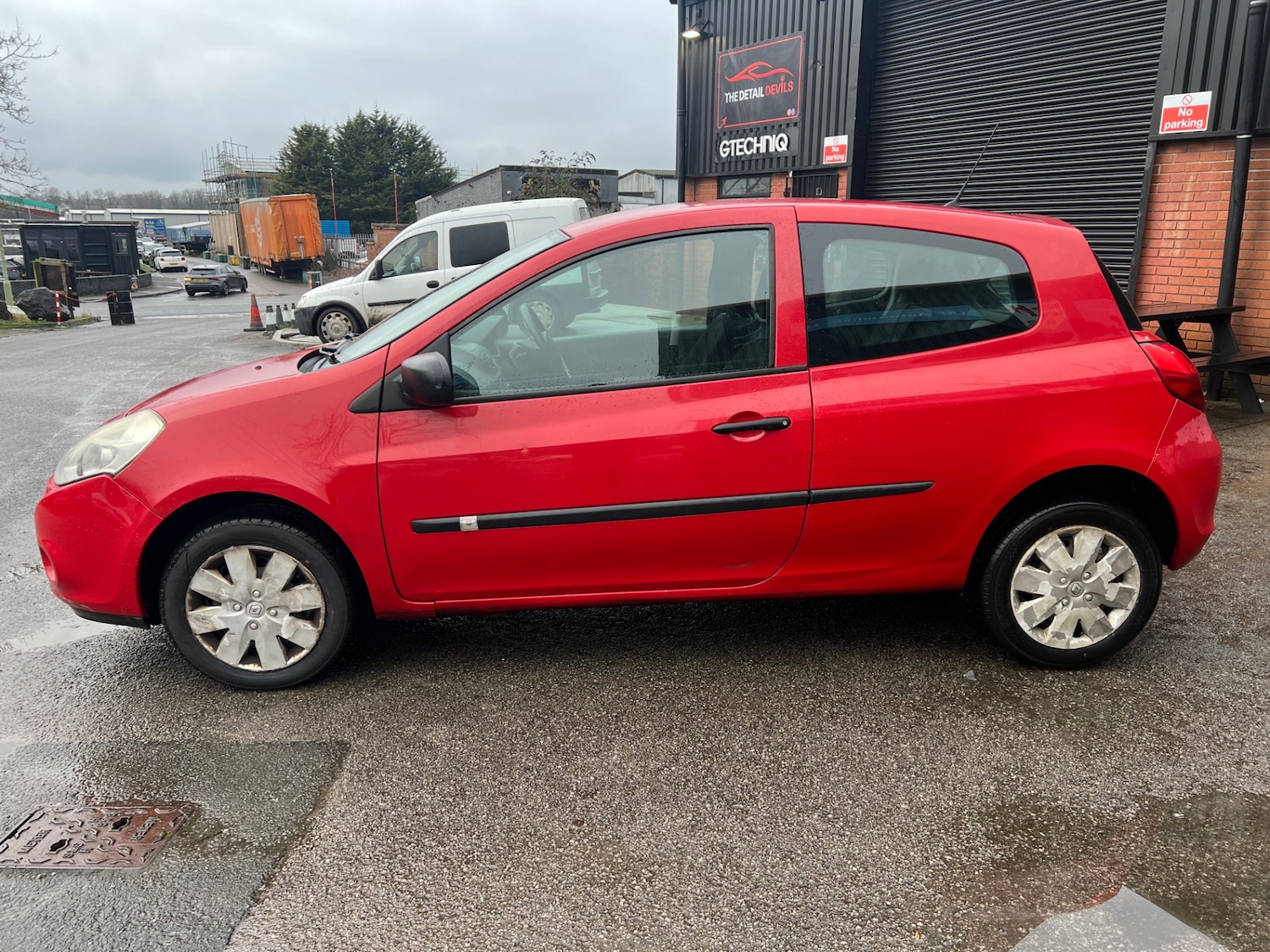 Used Renault Clio 2009 for sale - 77241098: Photo 6