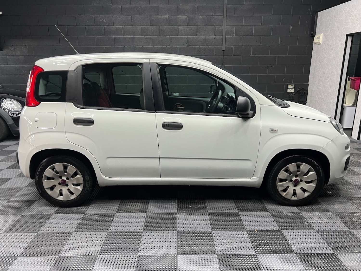 Used Fiat Panda 2014 for sale - 77115959: Photo 2