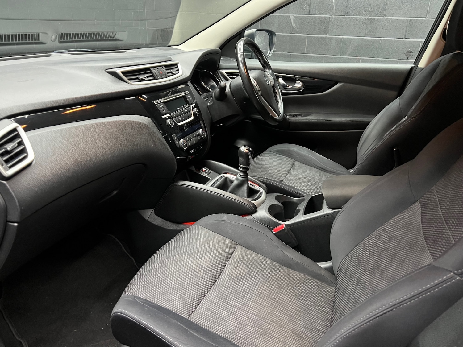 Used Nissan Qashqai 2016 for sale - 76614808: Photo 10