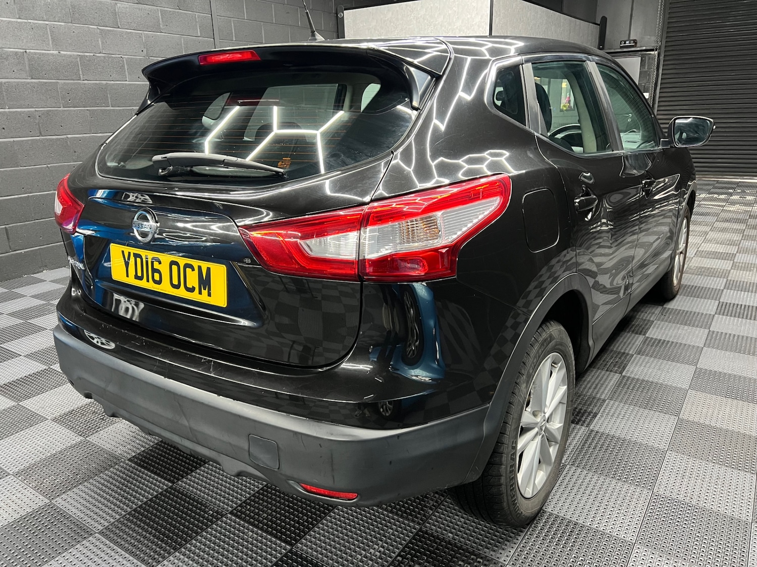 Used Nissan Qashqai 2016 for sale - 76614808: Photo 3