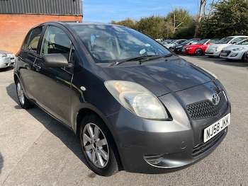 Used Toyota Yaris 2008 for sale - 76130352: Photo