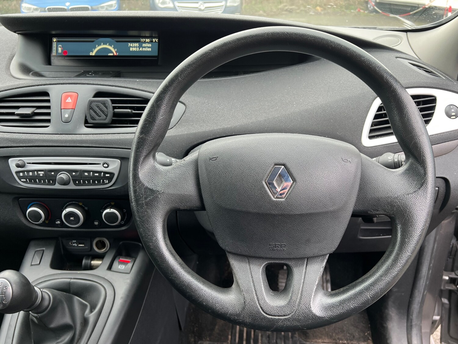 Used Renault Scenic 2011 for sale - 77364032: Photo 11