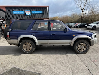Used Toyota Hilux 2006 for sale - 77530208: Photo