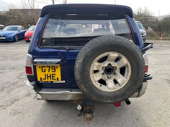 Used Toyota Hilux 2006 for sale - 77530208: Photo