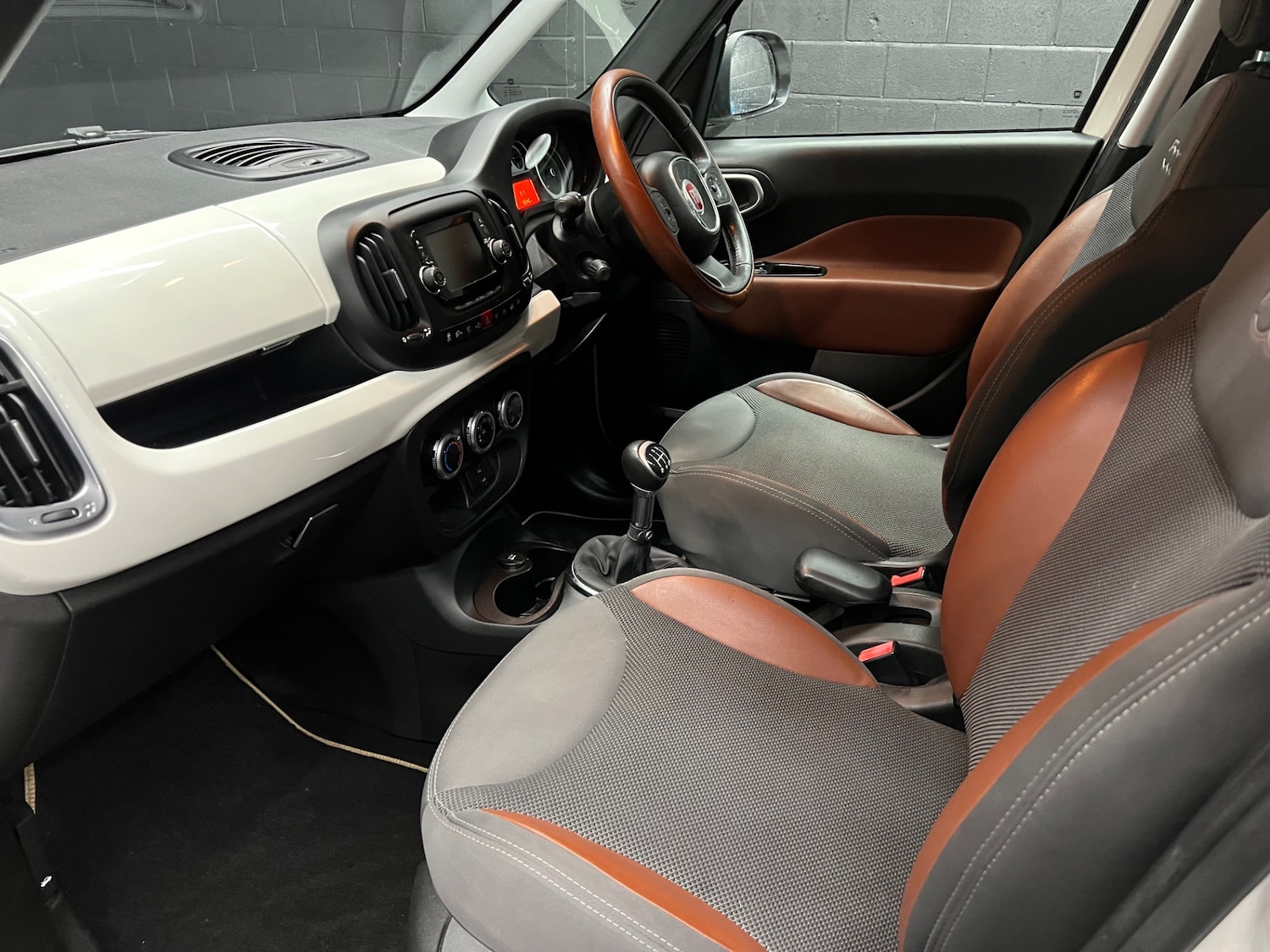 Used Fiat 500L 2013 for sale - 76982641: Photo 10