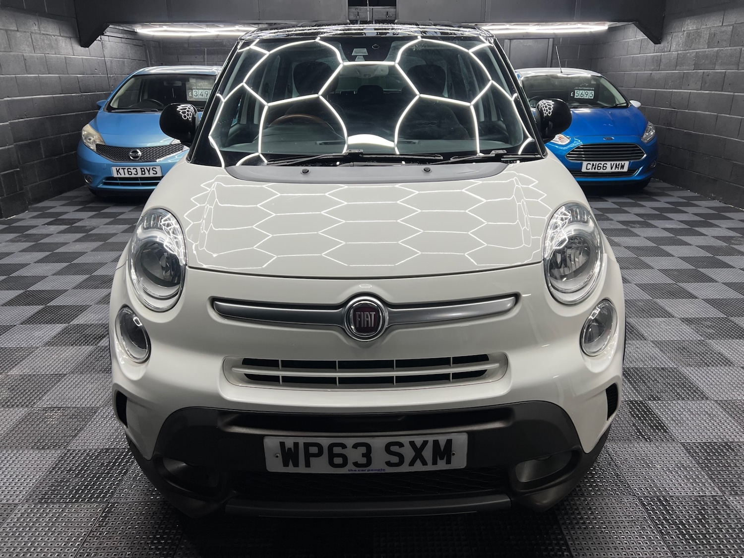 Used Fiat 500L 2013 for sale - 76982641: Photo 8
