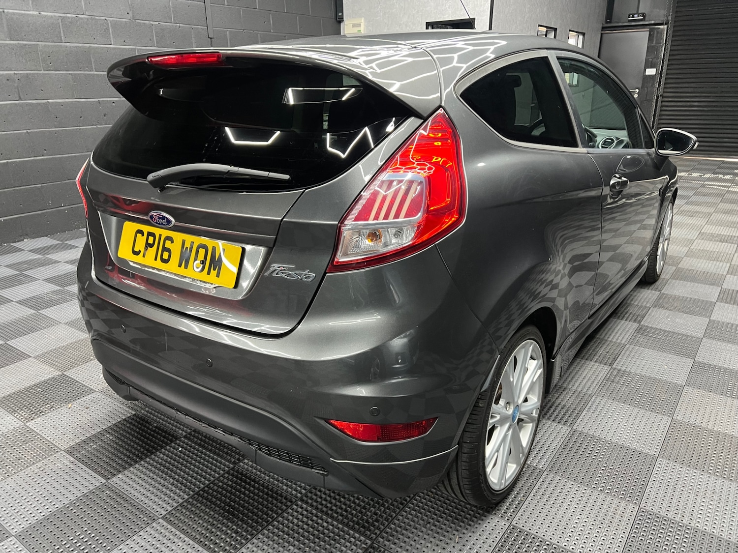 Used Ford Fiesta 2016 for sale - 77998692: Photo 3