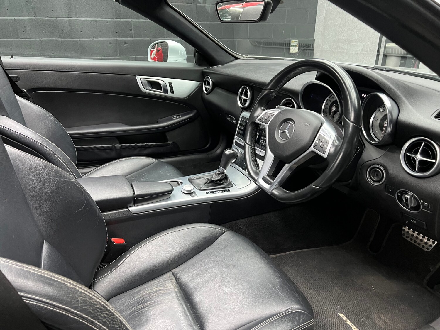 Used Mercedes-Benz SLK 2015 for sale - 78090628: Photo 11