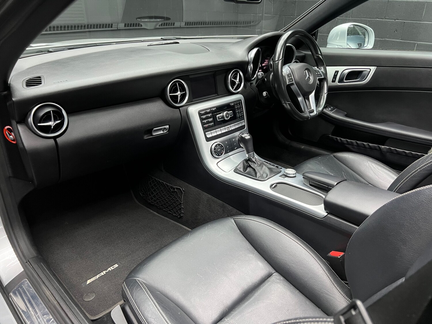 Used Mercedes-Benz SLK 2015 for sale - 78090628: Photo 12