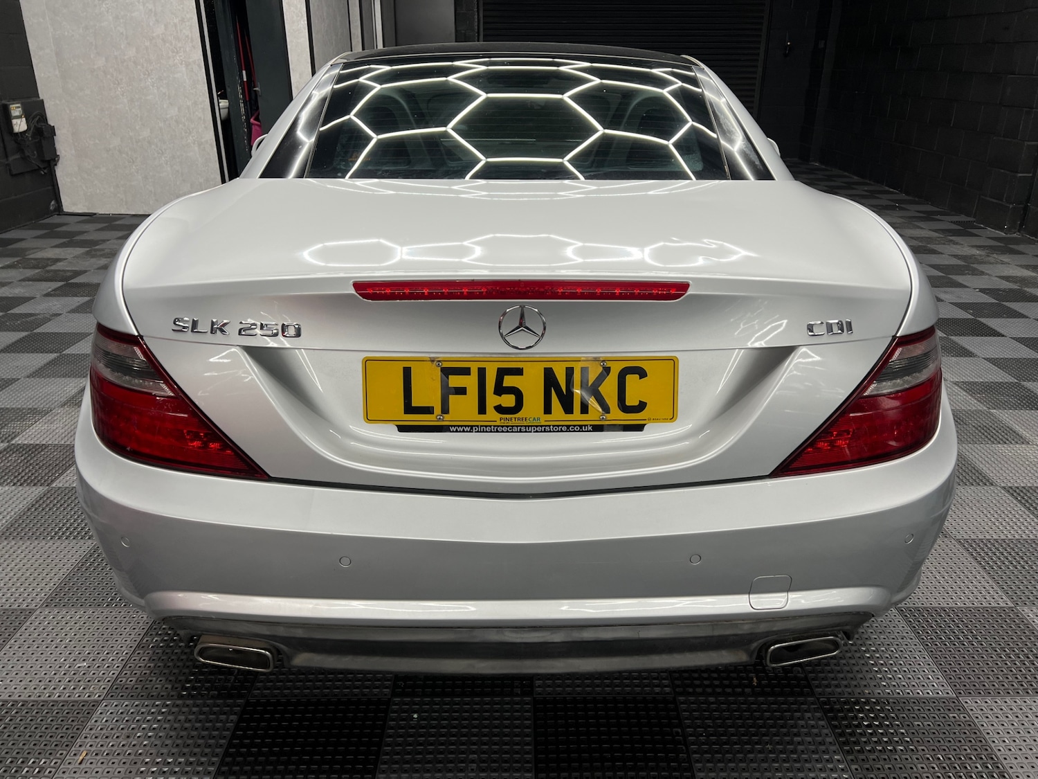 Used Mercedes-Benz SLK 2015 for sale - 78090628: Photo 5