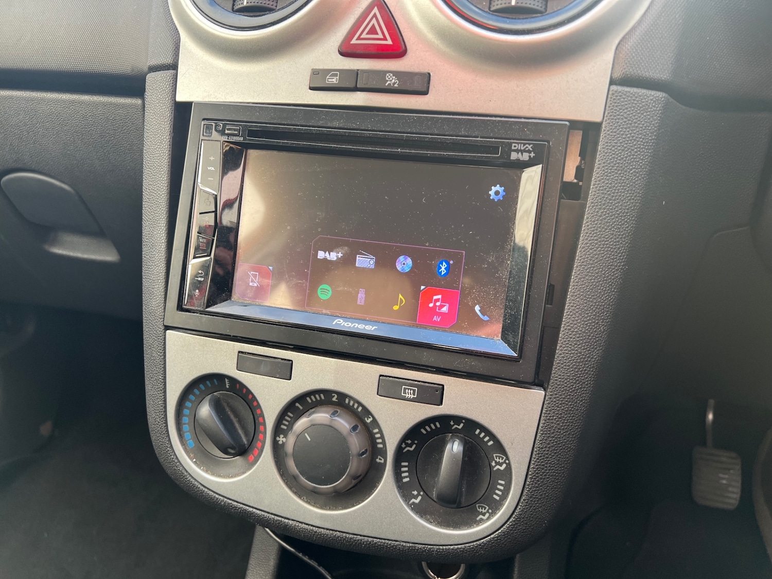 Used Vauxhall Corsa 2013 for sale - 78016369: Photo 12