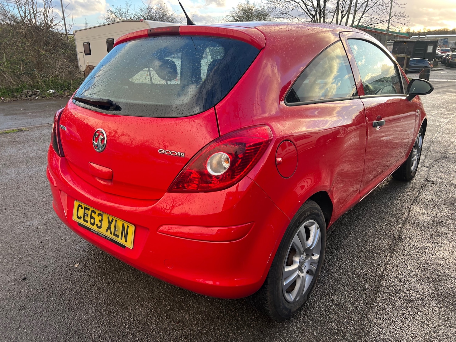 Used Vauxhall Corsa 2013 for sale - 78016369: Photo 3