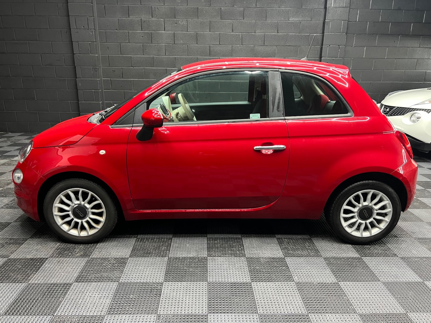 Used Fiat 500 2016 for sale - 77165184: Photo 6