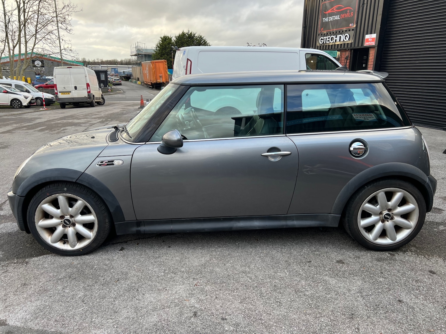 Used MINI Hatch 2004 for sale - 76906233: Photo 6