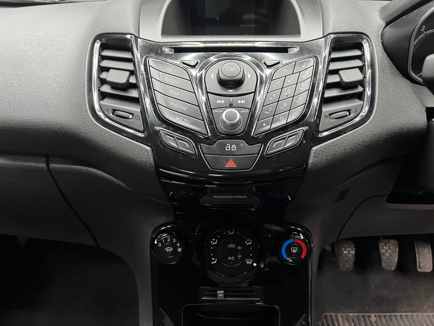 Used Ford Fiesta 2014 for sale - 77980262: Photo 11