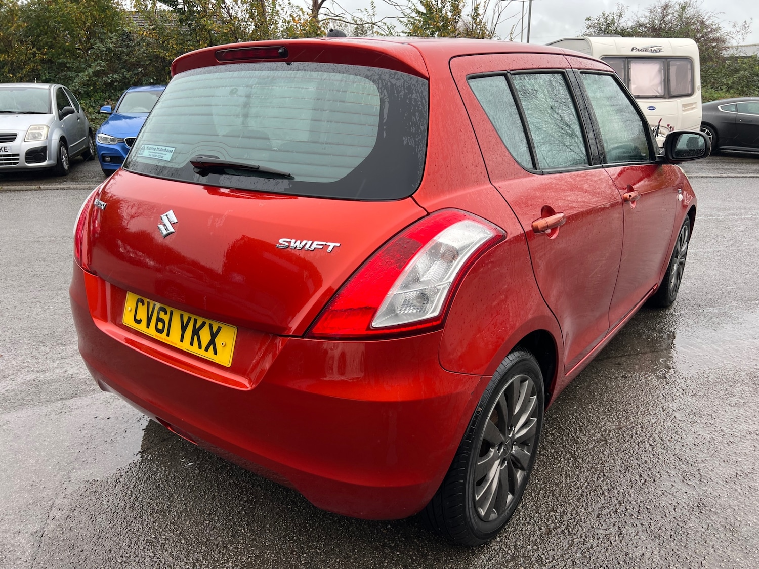 Used Suzuki Swift 2011 for sale - 76352717: Photo 3