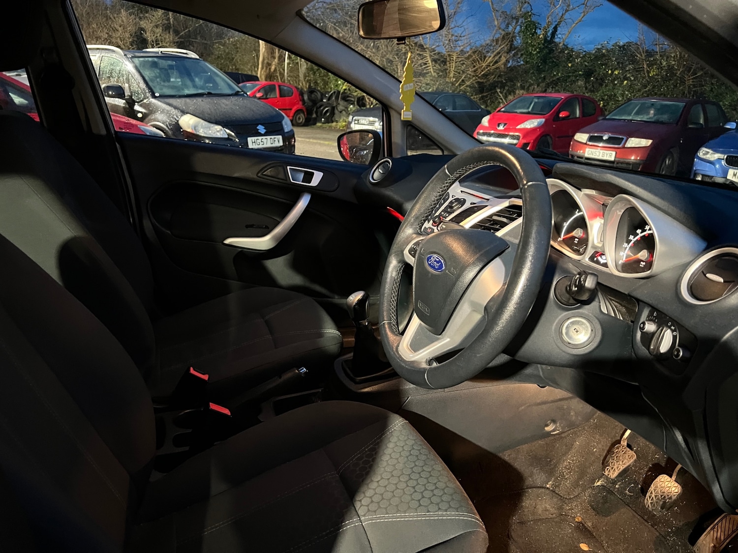 Used Ford Fiesta 2012 for sale - 76758792: Photo 9