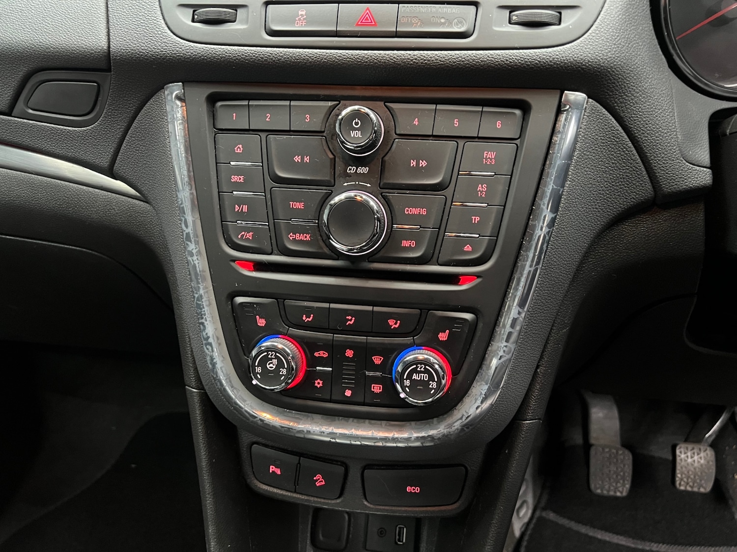 Used Vauxhall Mokka 2014 for sale - 77651710: Photo 13