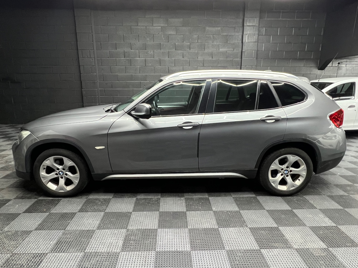 Used BMW X1 2011 for sale - 78040558: Photo 6