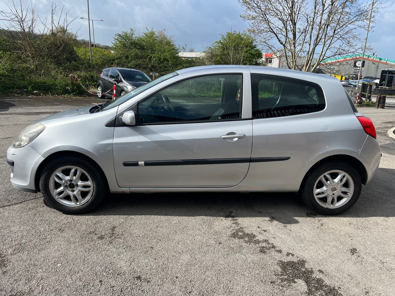 Used Renault Clio 2006 for sale - 78210028: Photo 6