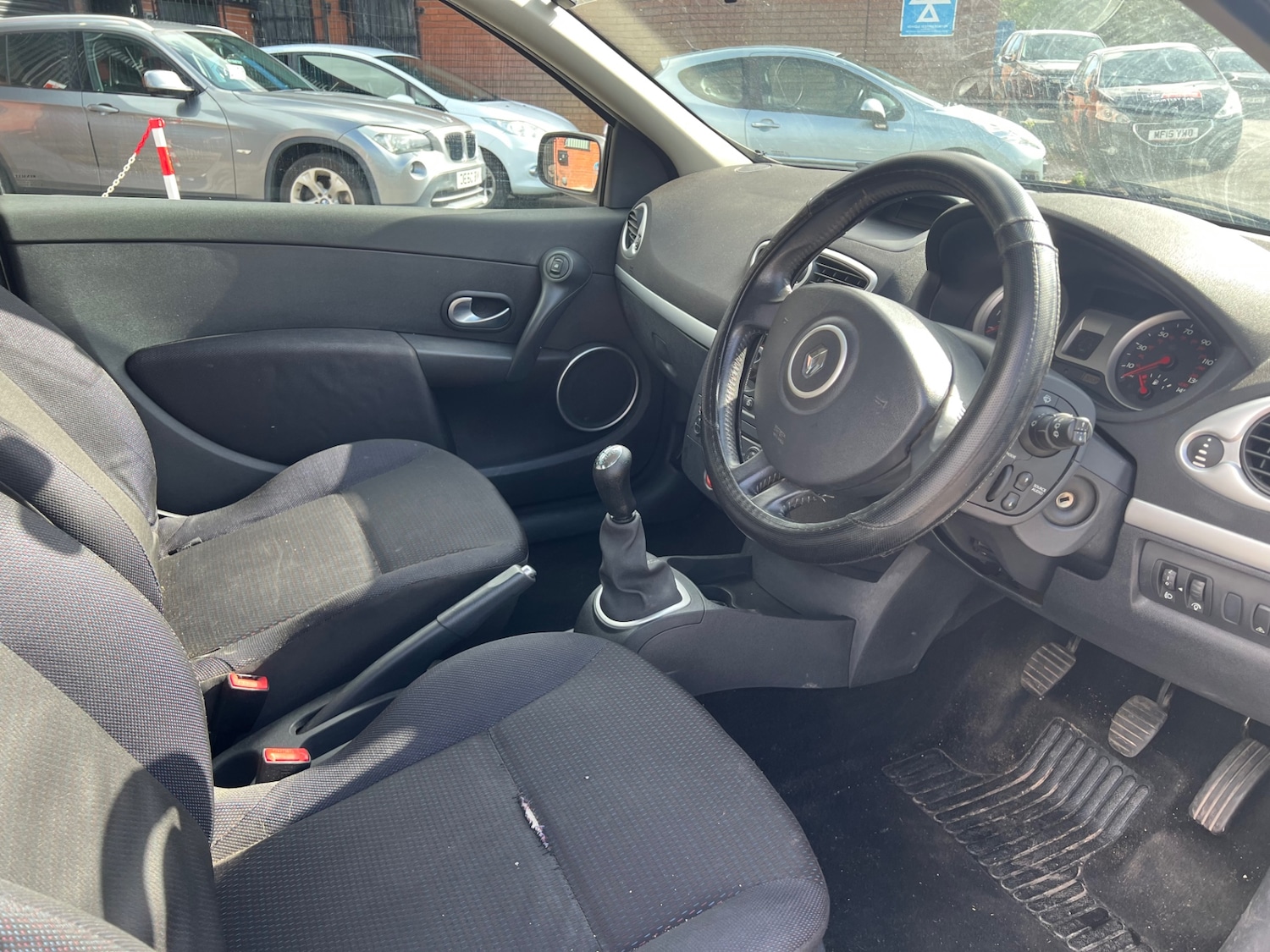 Used Renault Clio 2006 for sale - 78210028: Photo 8