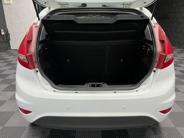 Used Ford Fiesta 2012 for sale - 76243948: Photo 12
