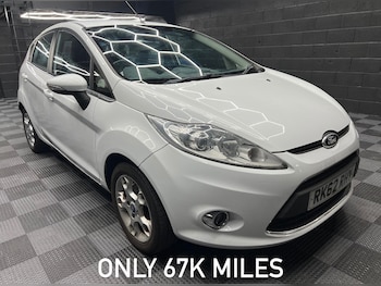 2012 (62) - 1.25 Zetec 5dr [82]
