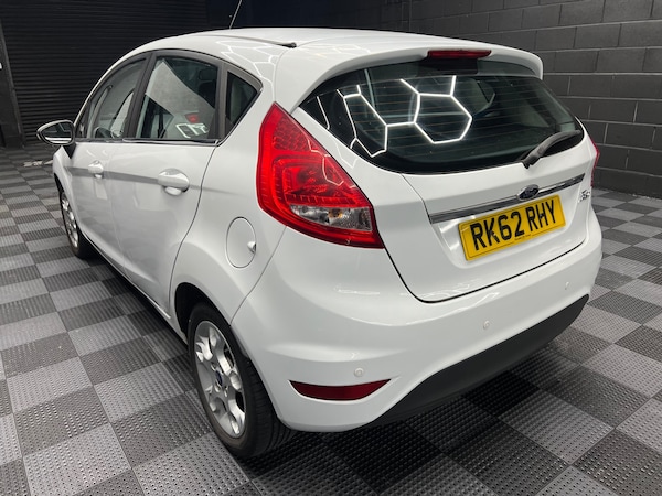 Used Ford Fiesta 2012 for sale - 76243948: Photo 4