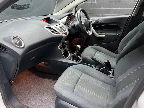 Used Ford Fiesta 2012 for sale - 76243948: Photo 8