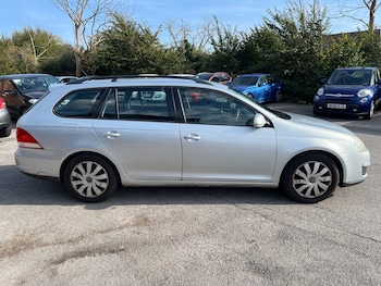 Used Volkswagen Golf 2008 for sale - 76130330: Photo 2