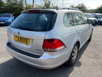 Used Volkswagen Golf 2008 for sale - 76130330: Photo 3