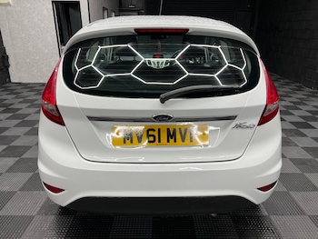 Used Ford Fiesta 2011 for sale - 78120900: Photo