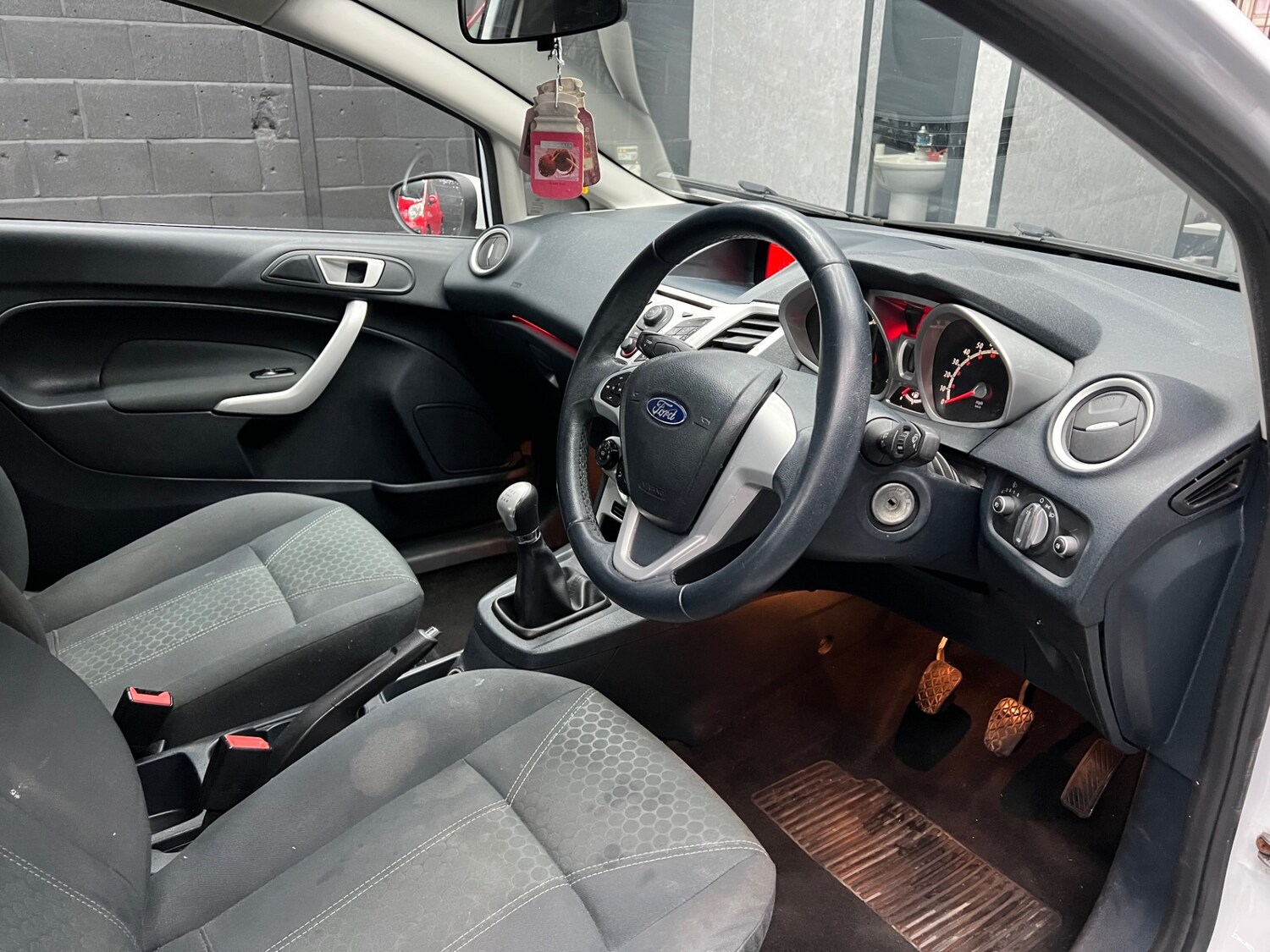 Used Ford Fiesta 2011 for sale - 78120900: Photo 9