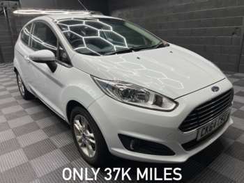 2014 (64) - 1.25 82 Zetec 3dr