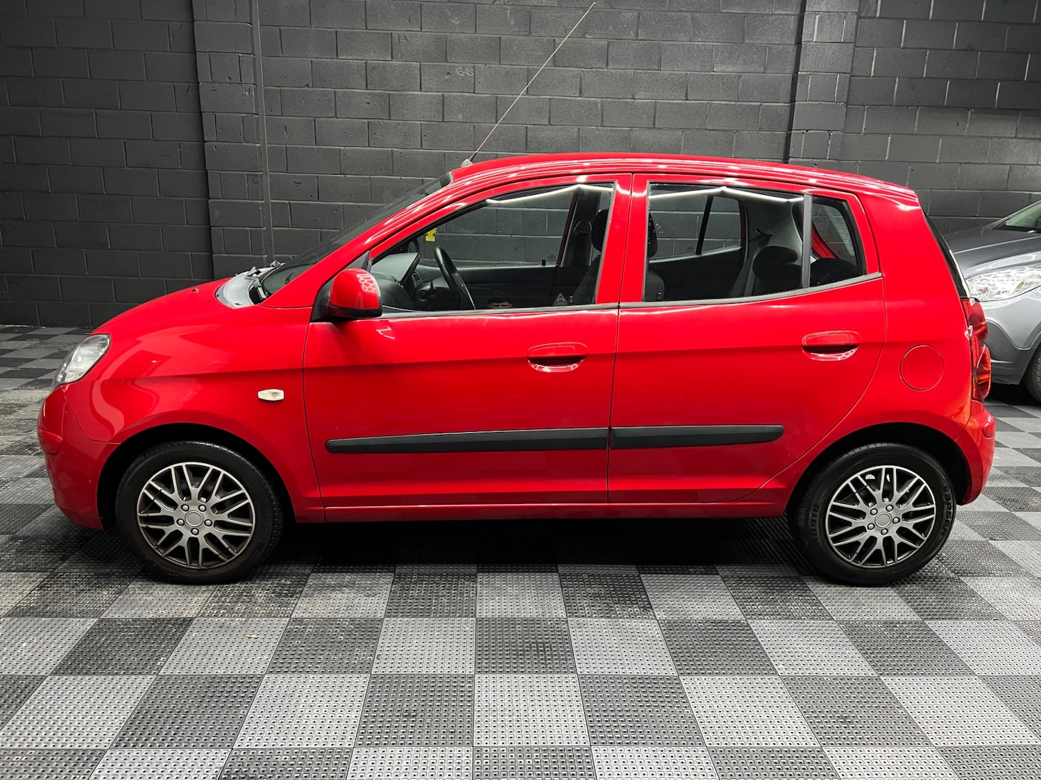 Used Kia Picanto 2010 for sale - 77687768: Photo 6