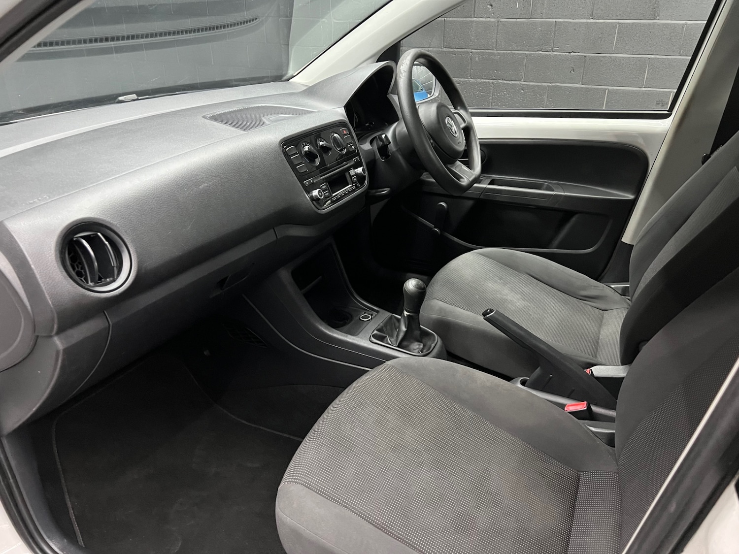 Used Volkswagen up! 2013 for sale - 76554181: Photo 10