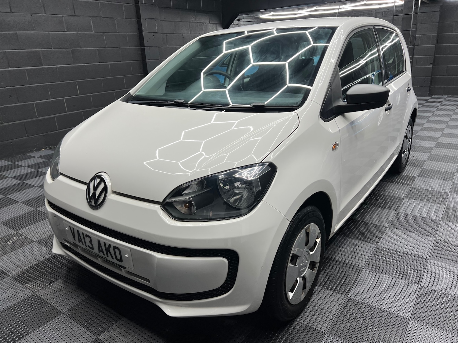 Used Volkswagen up! 2013 for sale - 76554181: Photo 7